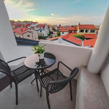 Black & White Apartment Rovinj Exterior photo